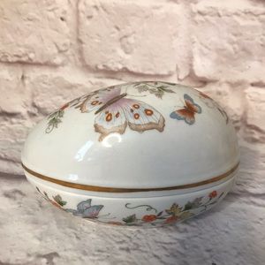 Vintage Egg Trinket box